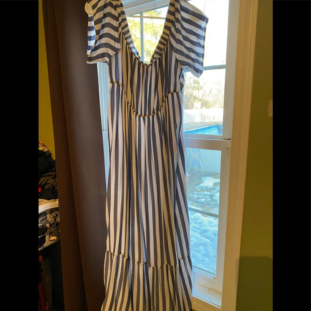 Maternity dress